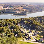 Kaszuby, Dom Kaszubski Nad Jeziorem Danielowa Dolina Semesterbostad Szymbark (Pomerania)