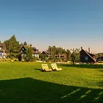 Kaszuby, Dom Kaszubski Nad Jeziorem Danielowa Dolina