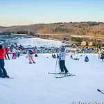 Kaszuby, Dom Kaszubski Nad Jeziorem Danielowa Dolina * Szymbark (Pomerania)