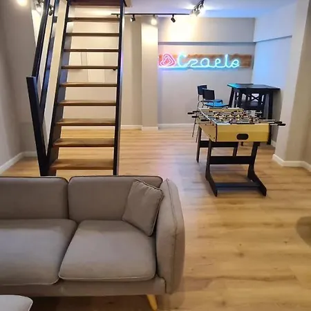 Kaszuby, Dom Kaszubski Nad Jeziorem Danielowa Dolina 度假居 *