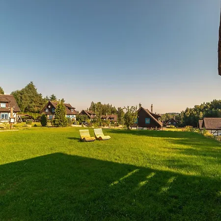 Kaszuby, Dom Kaszubski Nad Jeziorem Danielowa Dolina Casa vacanze *