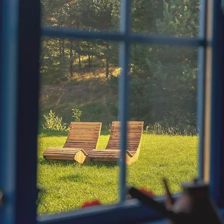 Kaszuby, Dom Kaszubski Nad Jeziorem Danielowa Dolina 兹姆巴克