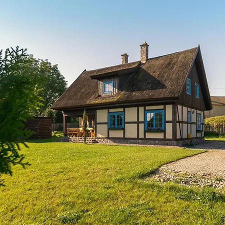 Prázdninový dům Kaszuby, Dom Kaszubski Nad Jeziorem Danielowa Dolina