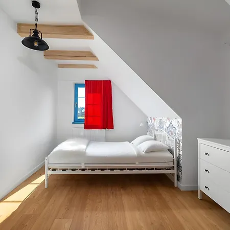 Kaszuby, Dom Kaszubski Nad Jeziorem Danielowa Dolina