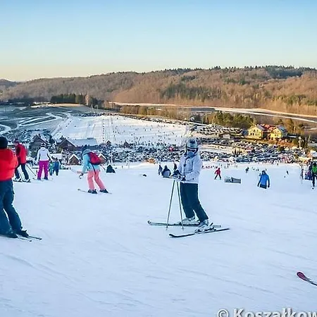 Kaszuby, Dom Kaszubski Nad Jeziorem Danielowa Dolina * Szymbark (Pomerania)