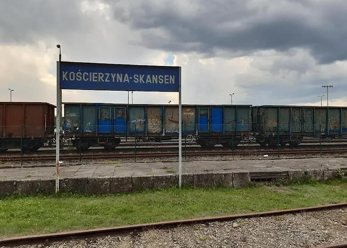 Kaszuby, Dom Kaszubski Nad Jeziorem Danielowa Dolina