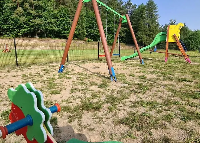 Prázdninový dům Kaszuby, Dom Kaszubski Nad Jeziorem Danielowa Dolina Szymbark (Pomerania)