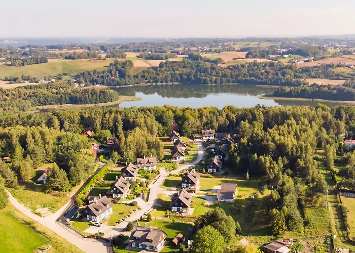 Kaszuby, Dom Kaszubski Nad Jeziorem Danielowa Dolina Prázdninový dům