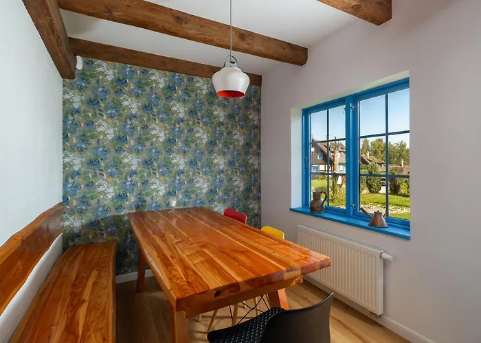 Kaszuby, Dom Kaszubski Nad Jeziorem Danielowa Dolina Prázdninový dům Szymbark (Pomerania)