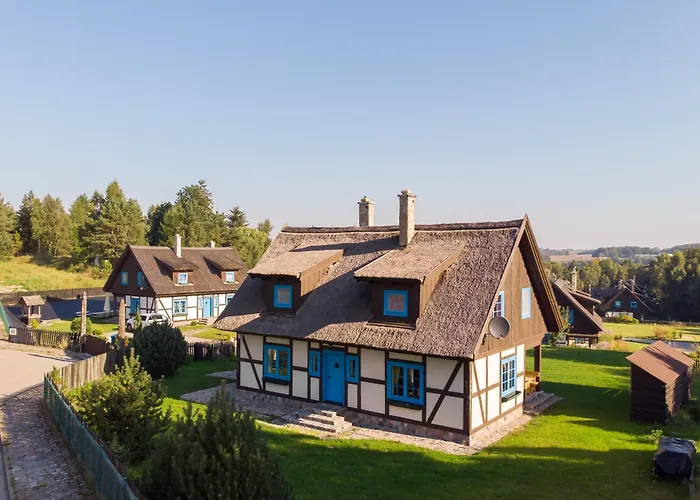 Prázdninový dům Kaszuby, Dom Kaszubski Nad Jeziorem Danielowa Dolina Szymbark (Pomerania)