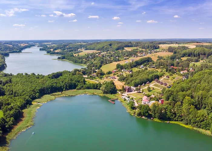 Kaszuby, Dom Kaszubski Nad Jeziorem Danielowa Dolina *